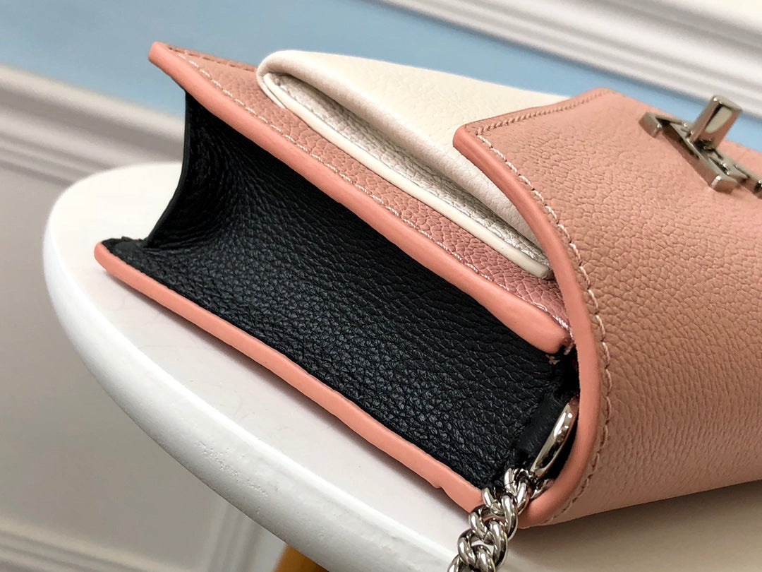 M63980 路L家-POCHETTE MYLOCKME 鏈條包 粉色