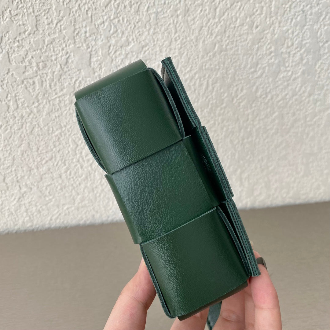 B編織-羊皮方格Mini cassette Bag 迷你編織包 12x8x4cm