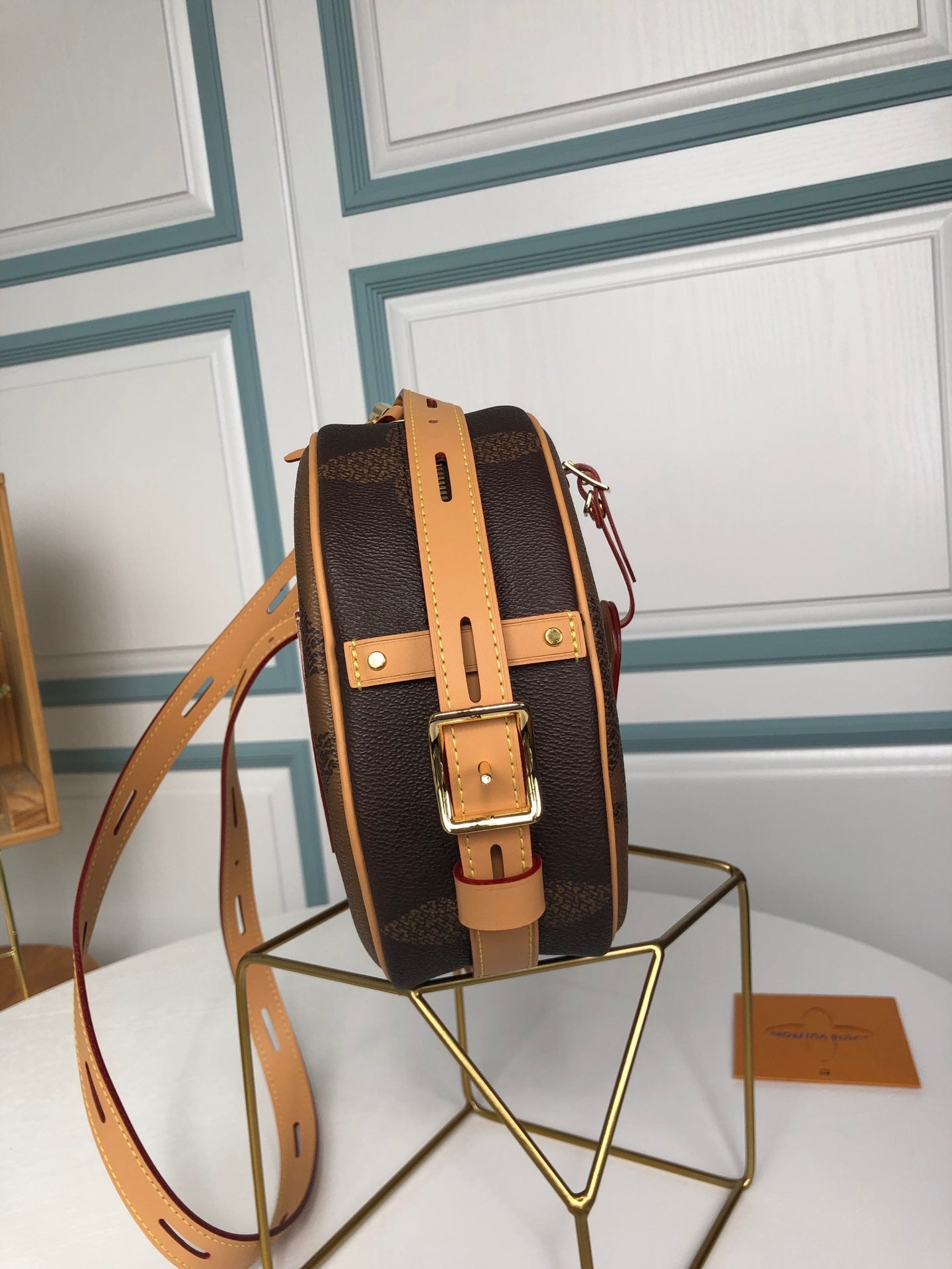 M44604 路L家-BOITE CHAPEAU SOUPLE 軟圓餅包