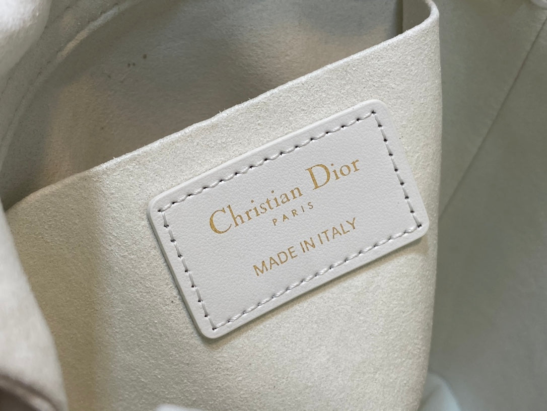 Dior-Vibe系列 迷你水桶包 白色