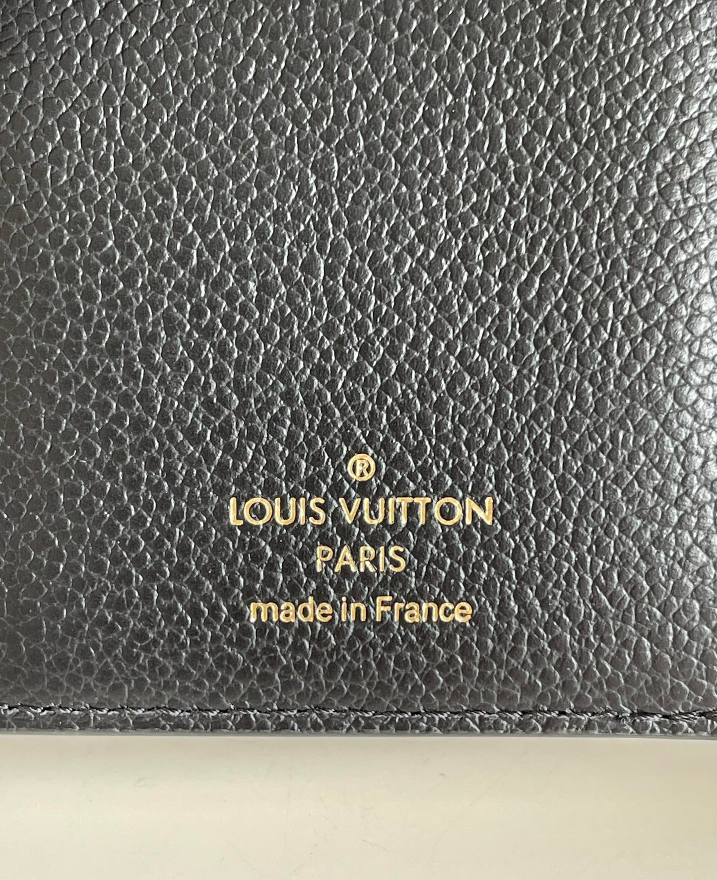 LV M67479 黑色老花 Pallas 三折短夾