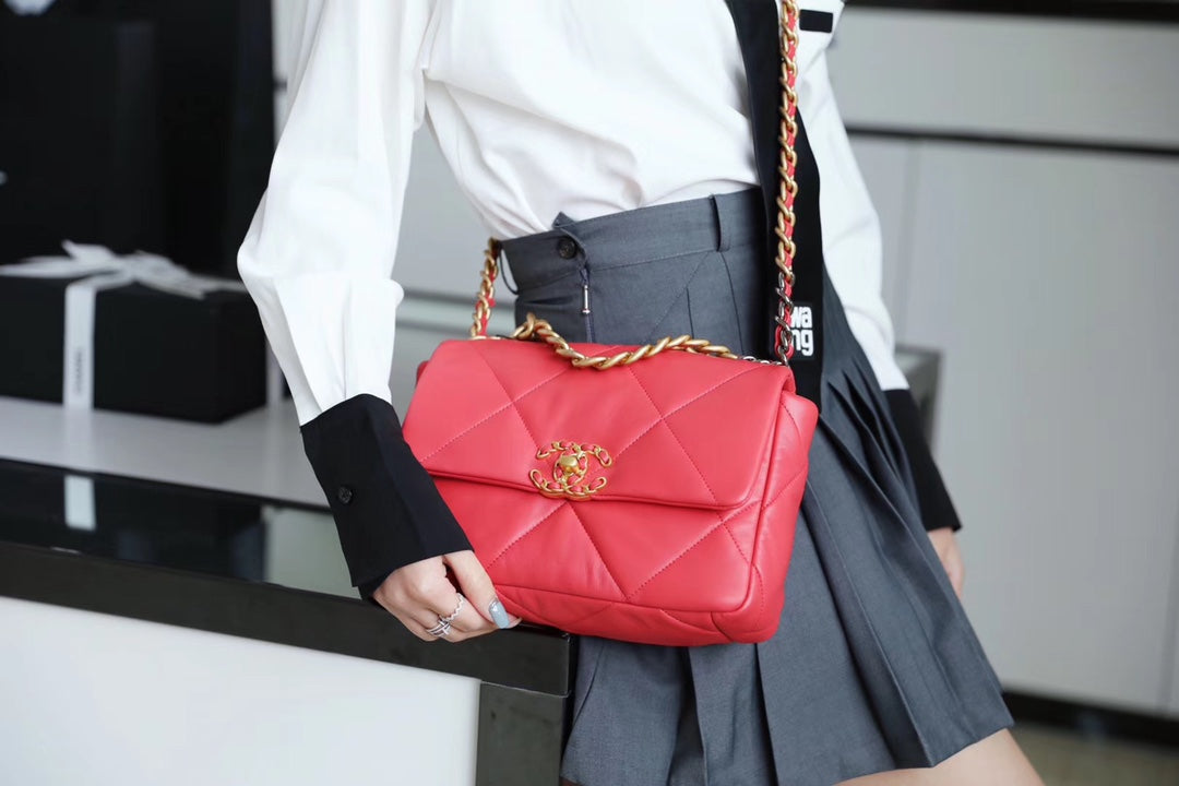 Chanel 19Bag-小號珊瑚紅