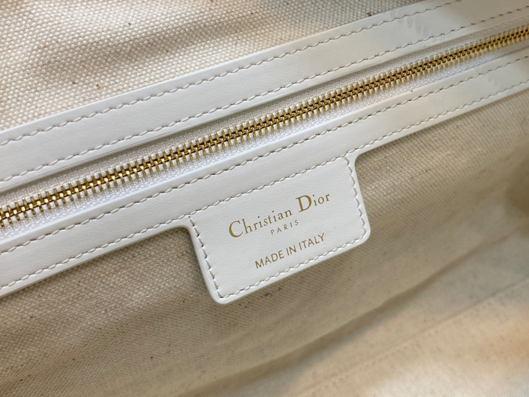 Dior-2022春夏 Vibe系列 保齡球包 中號