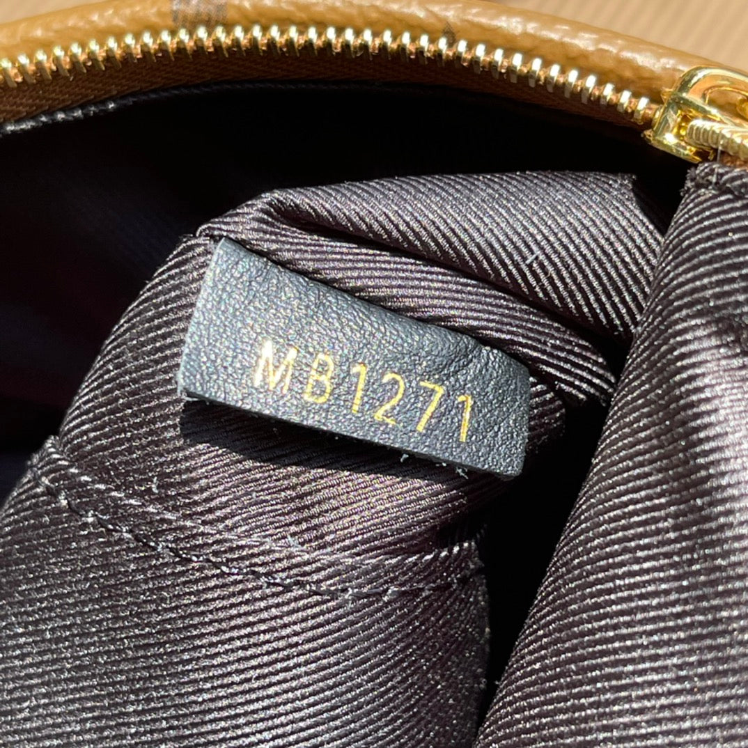 M44872 路L家-新版拼色迷你 後背包