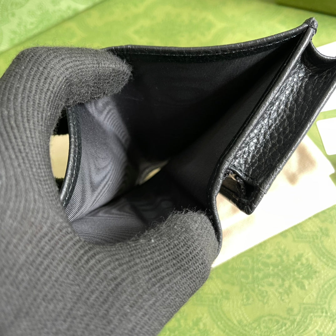 Gucci GG Marmont系列卡包