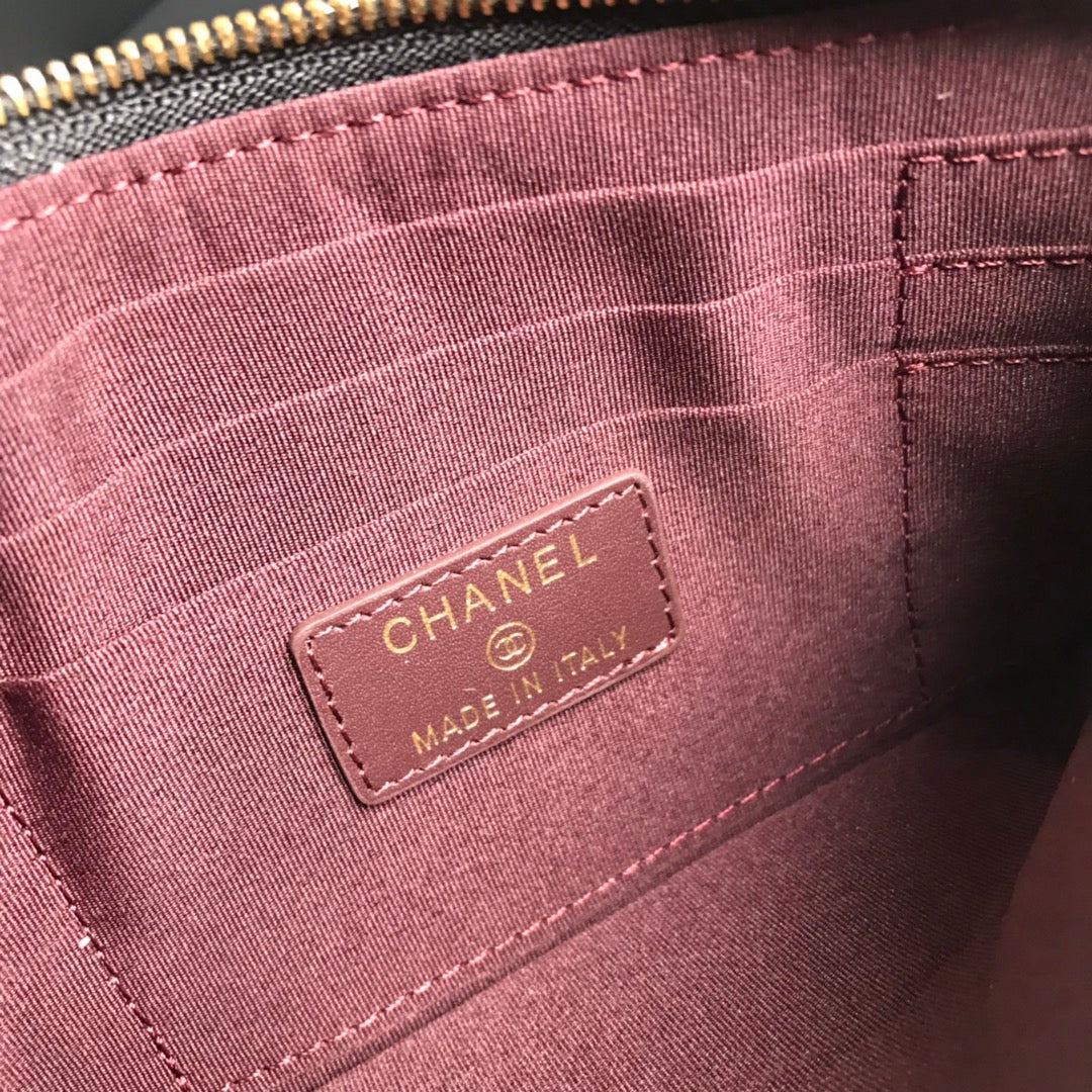 Chanel 拉鍊長夾卡包-扁長夾-黑色荔枝皮金釦