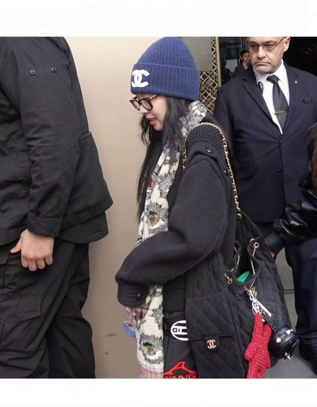 小香家-25S 25Bag丹寧牛仔抽繩水桶Hobo中號 黑色
