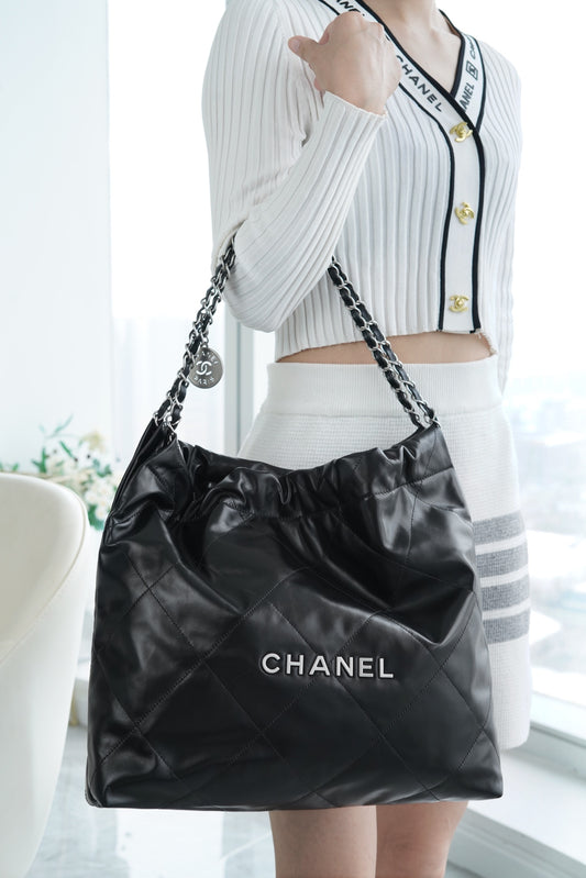 小香家-22P 22Bag 中號 黑色銀扣