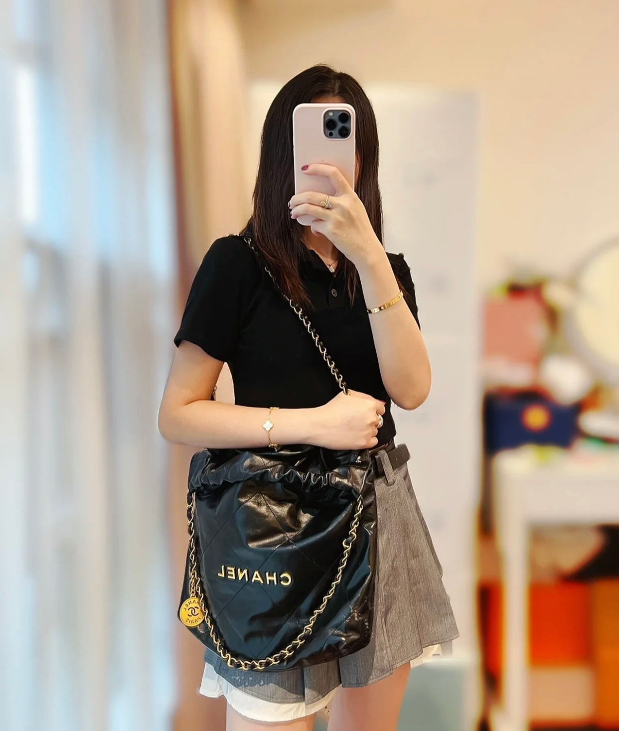 小香家-22P 22Bag 中號 黑色金扣