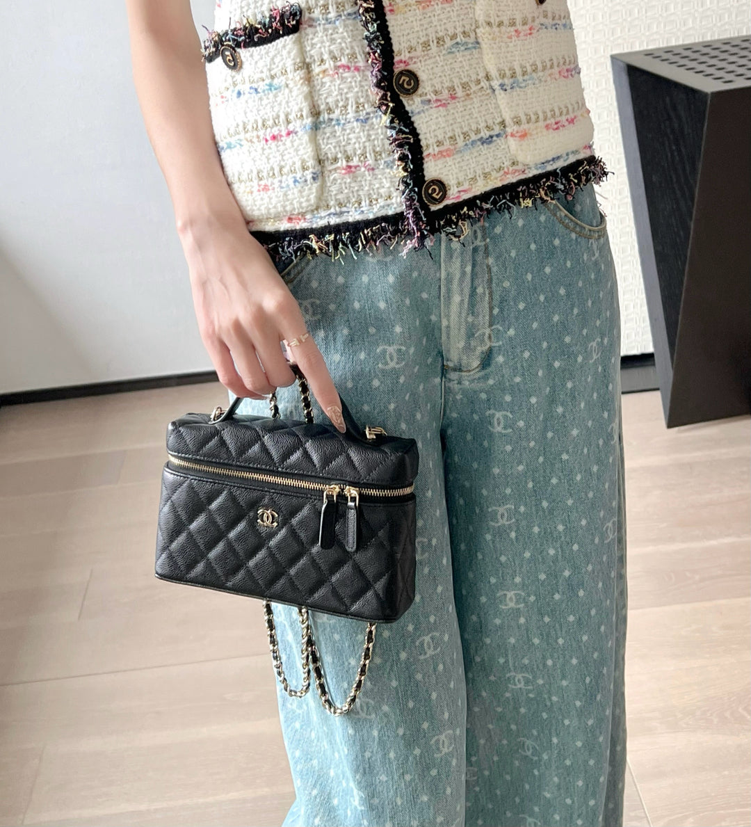 小香家-25P LP盒子手拿包(小Logo款) 黑色