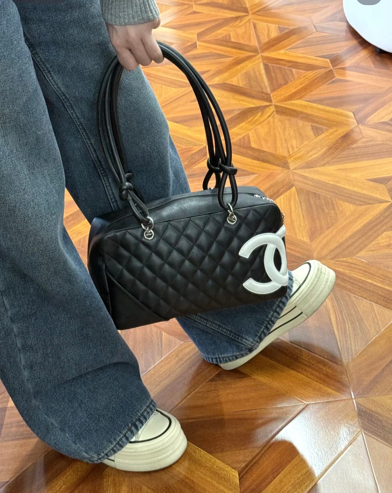小香家-經典萬年款中古康鵬大號枕頭包(白色LOGO)