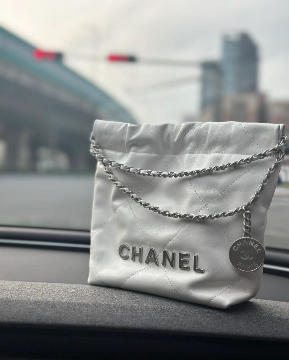 小香家-23S 22Bag Mini 白色銀扣