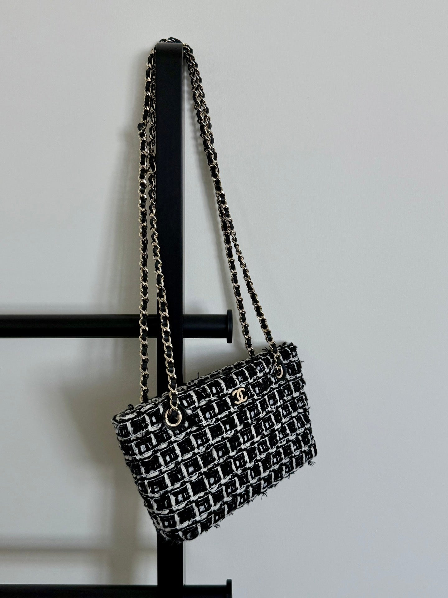 小香家-25C Mini Tote 黑色毛呢