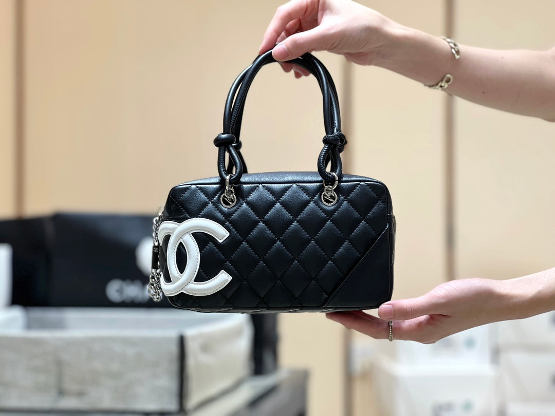 小香家-經典萬年款中古康鵬枕頭包(白色LOGO)