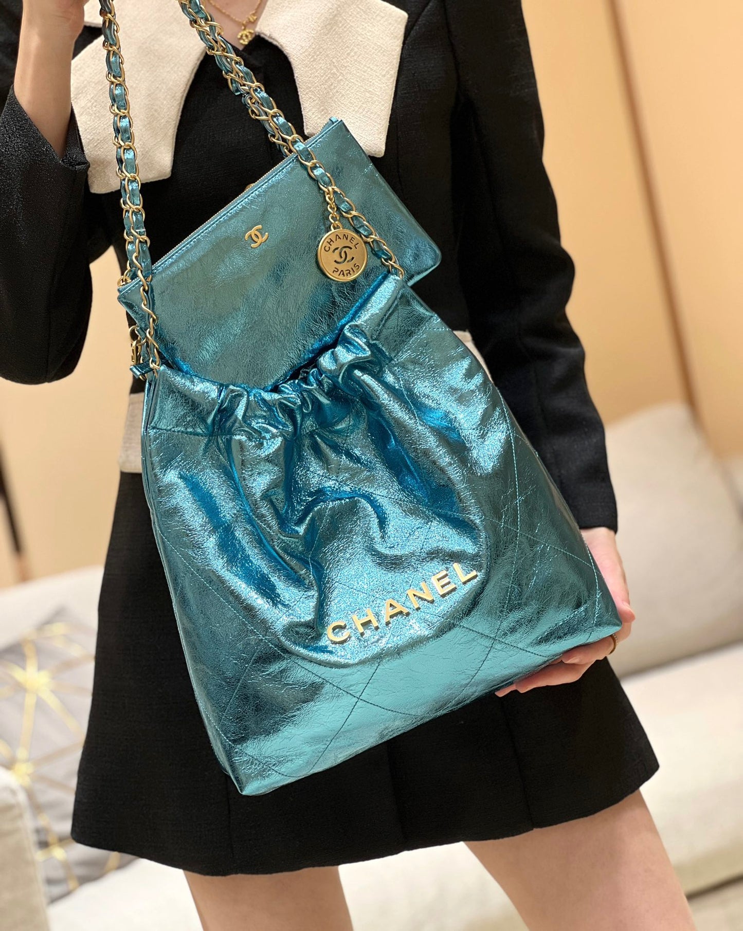 小香家-25C 22Bag 金屬皮 藍色