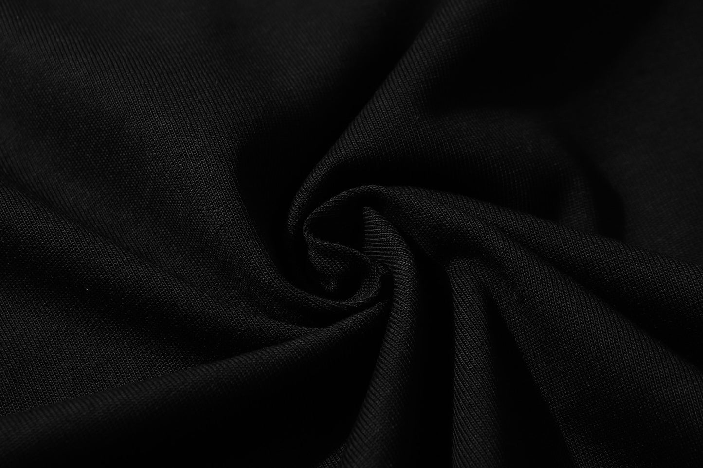 2404016