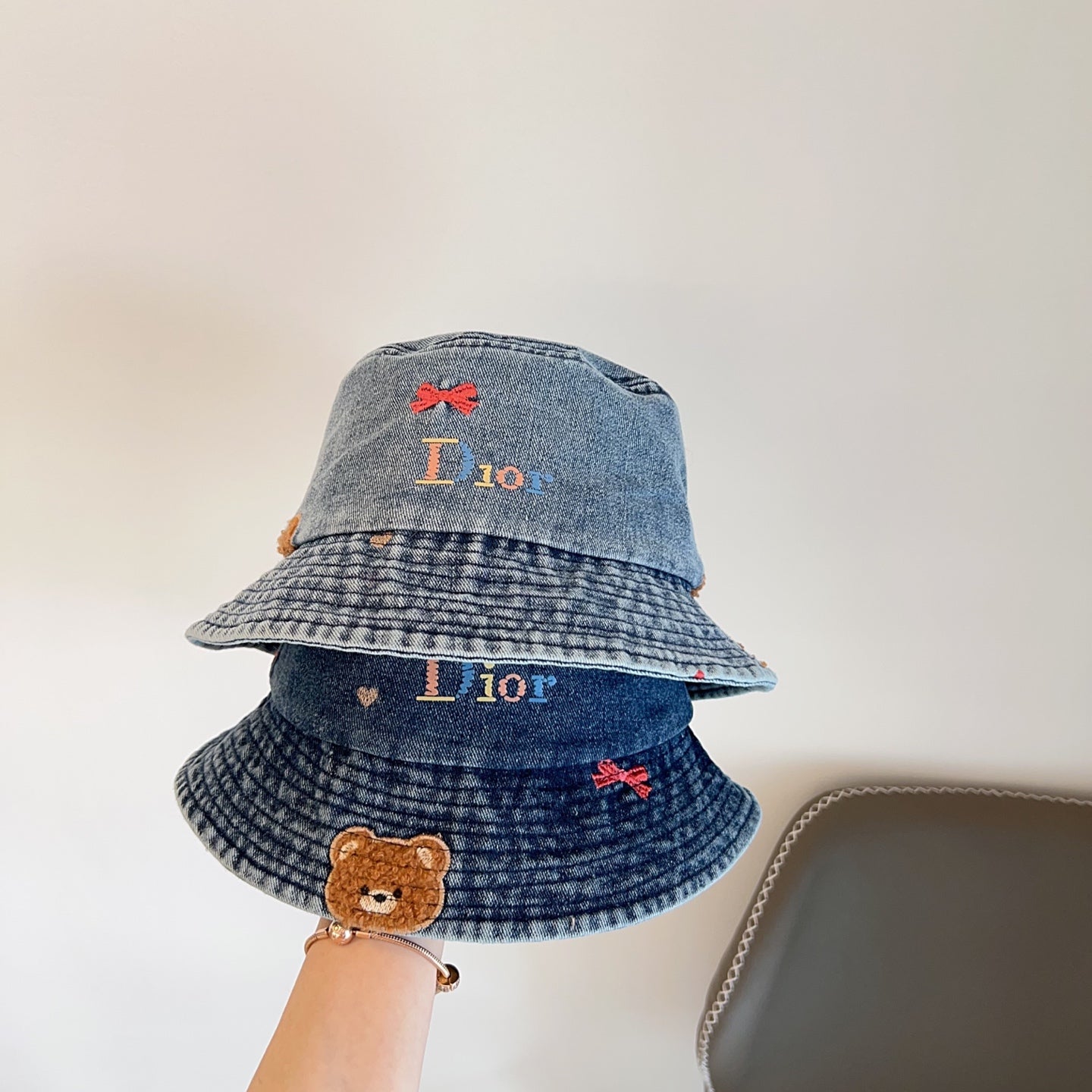 迪D家-小熊刺繡漁夫帽 牛仔