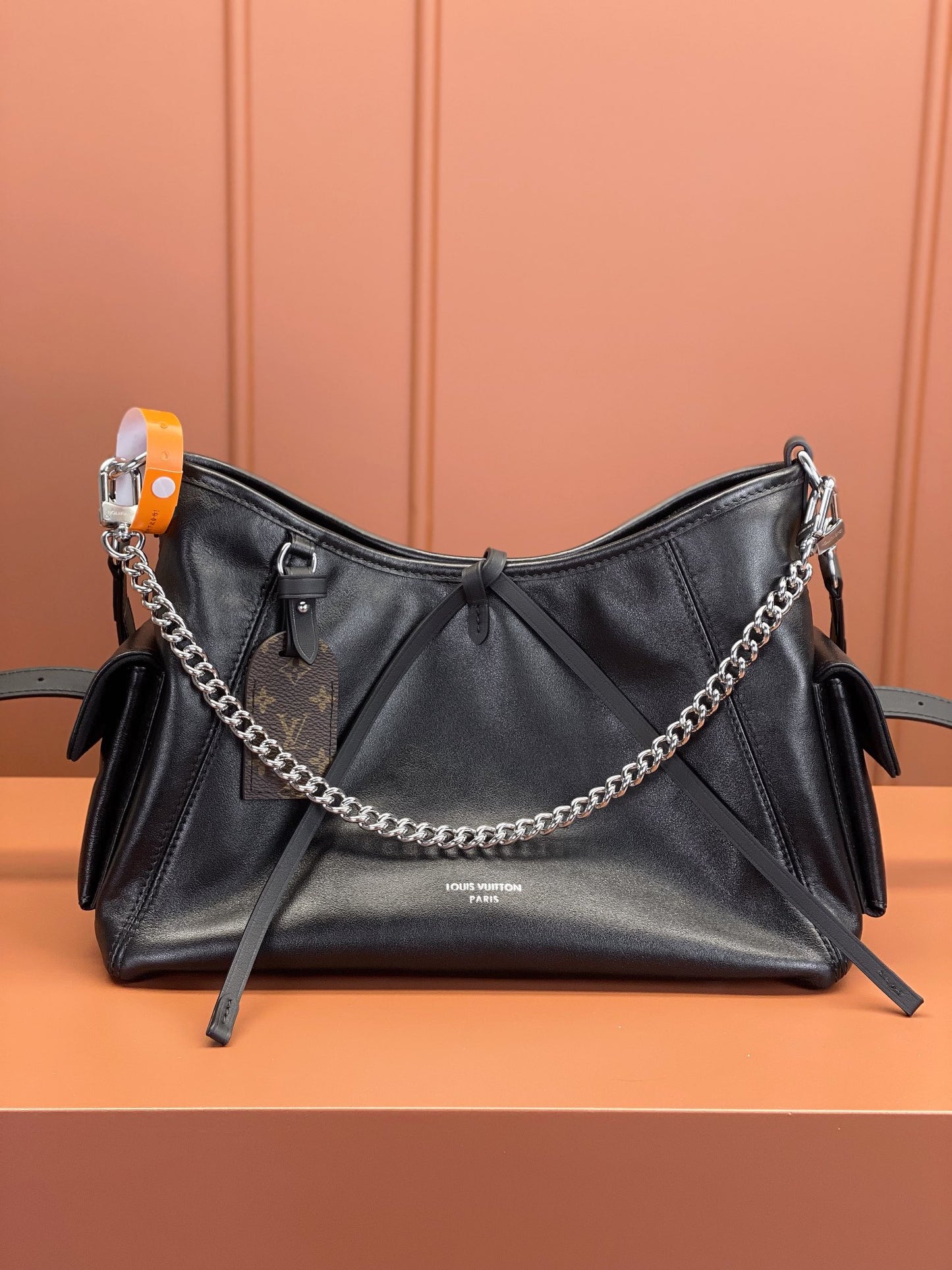 熱銷款 M24861 路L家-CARRYALL CARGO斜背包 小號
