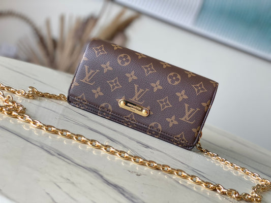 M82509 路L家-Wallet On Chain Lily