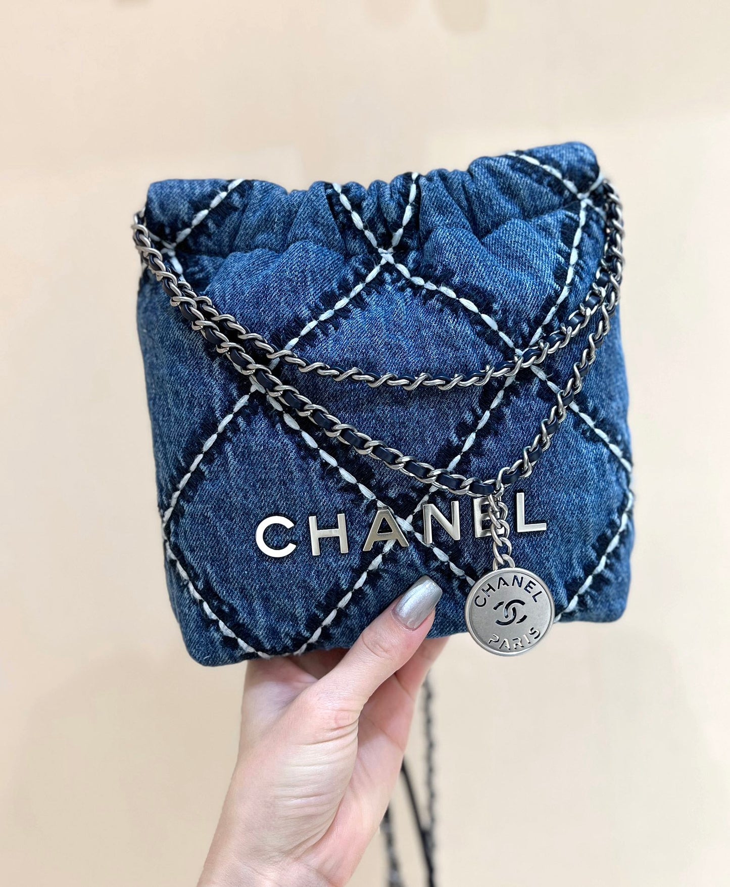 小香家-春夏新款 Chanel 22號手袋 菱格紋縫線牛仔布 小號