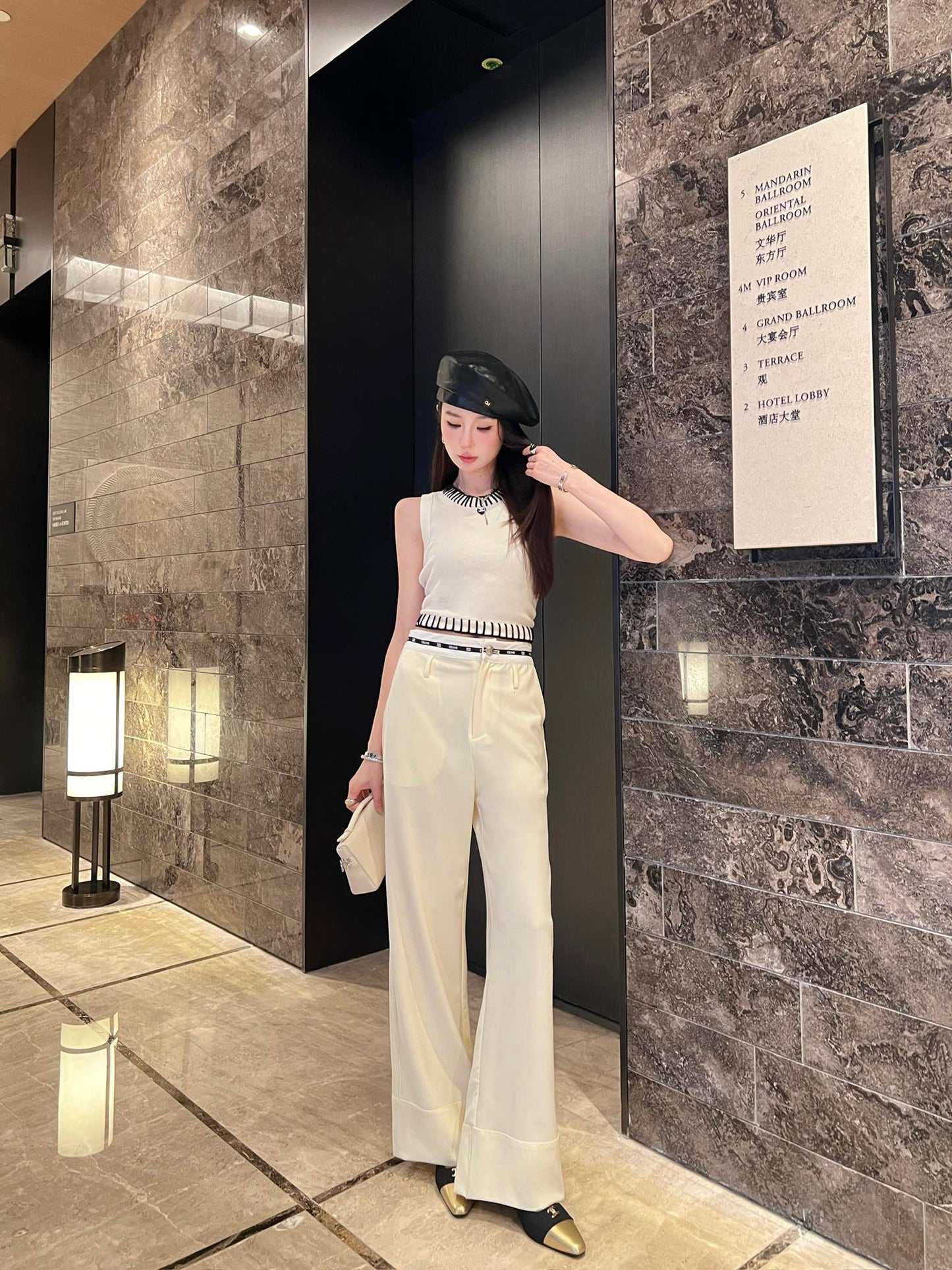賽C家-2404 撞色拼接高腰闊腿褲 杏色