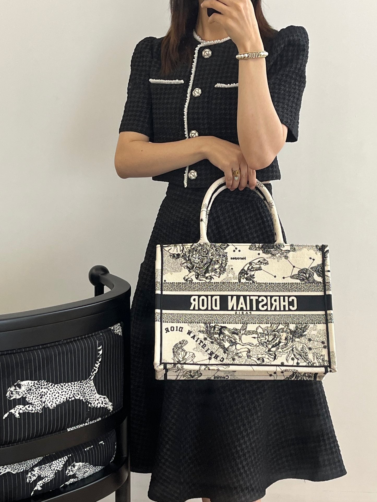 迪D家-2023春夏新款 Tote 星座系列米白色 中號
