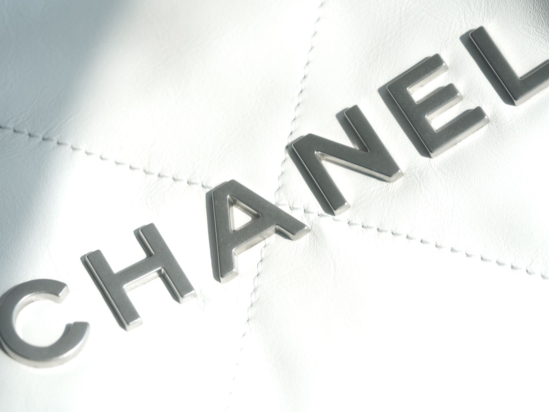 小香家-Chanel 22號手袋 橫版 白銀色