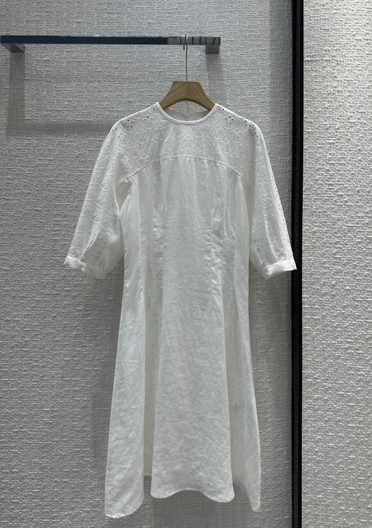 克羅C-2403 24早春新品英式溶花刺繡連身裙