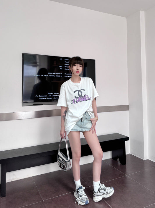 小香家-2404 重疊logo標短袖Tee 白色