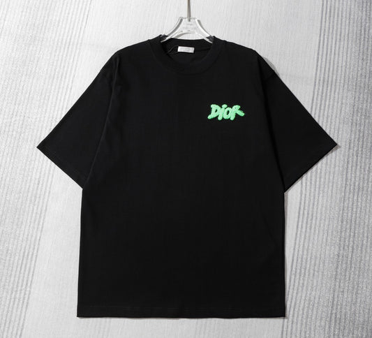 2404028