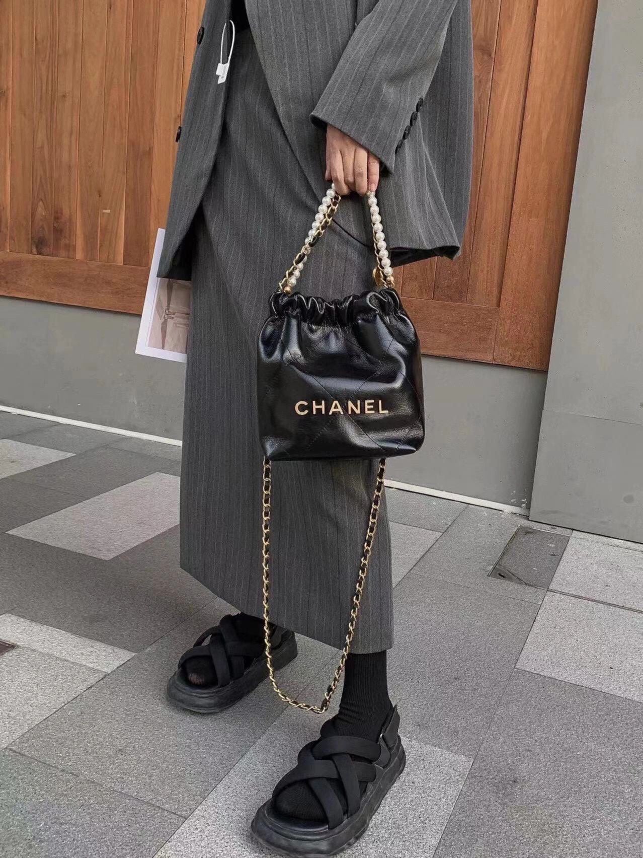 小香家-Chanel 22號手袋 黑色 雙鍊條 珍珠鍊