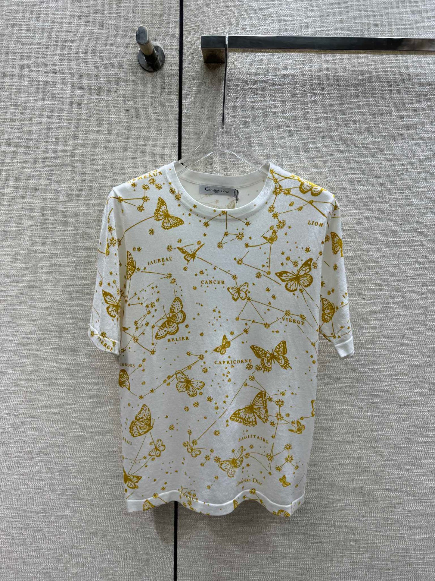 迪D家-2403 蝴蝶圖案圓領短袖TEE