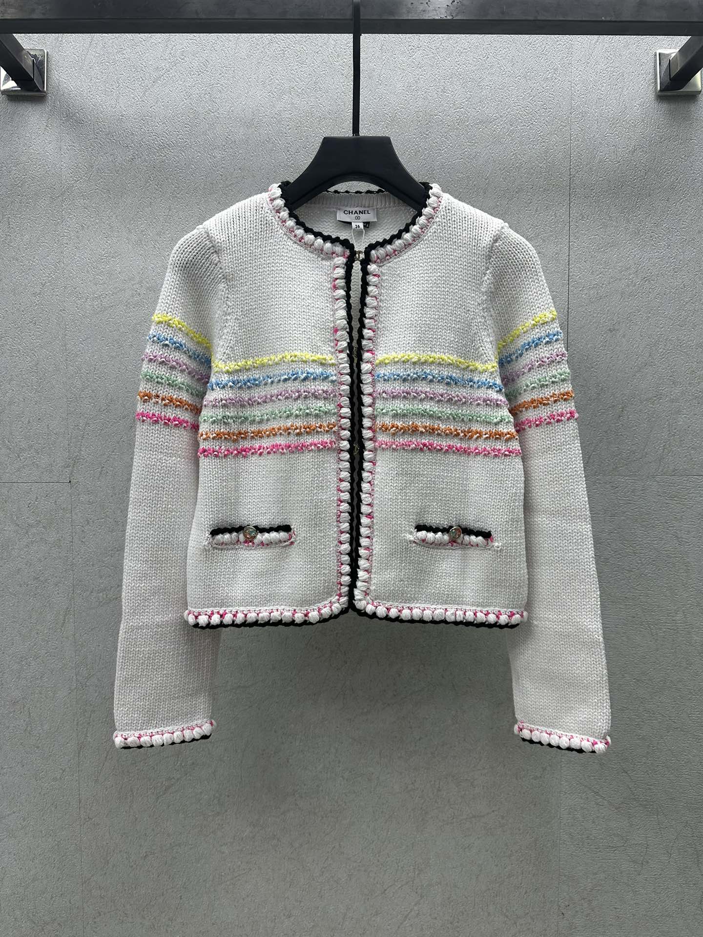 小香家-2404 24早春新品彩條針織開襟衫