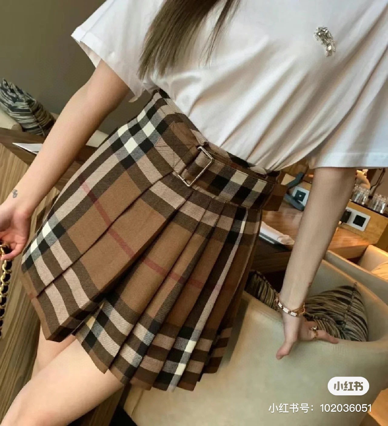 巴B家-2403 早春新款格紋腰帶裝飾百褶短裙