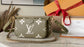 M22670 路L家-Multi Pochette Accessoires 肩背包/斜跨包 卡其綠色