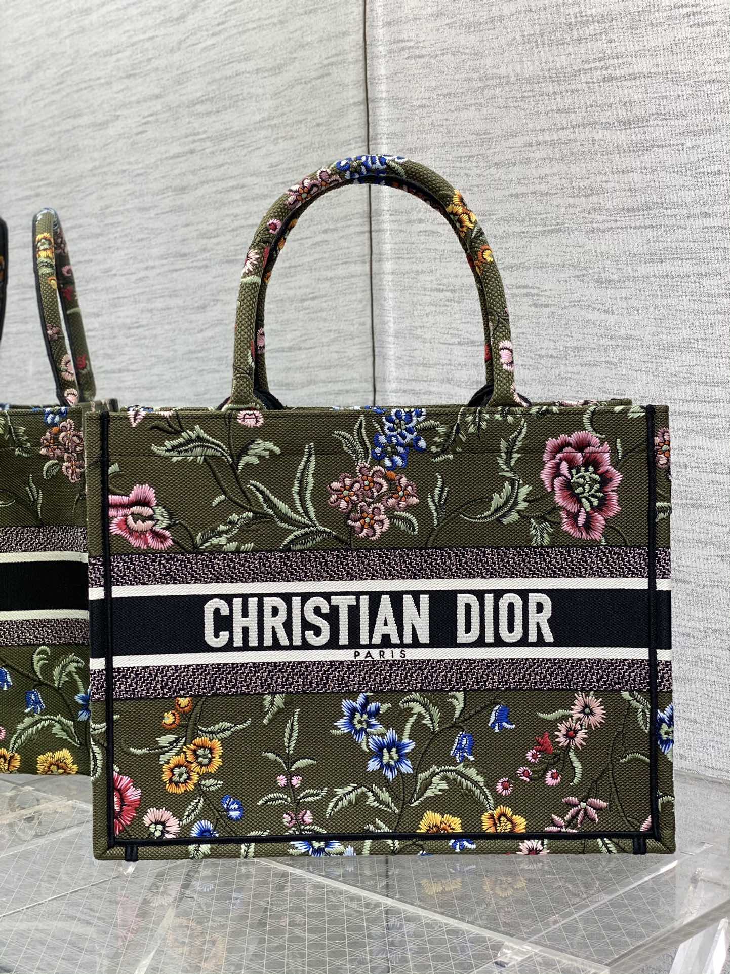 迪D家 Book Tote 刺繡字母軍綠花 中號36.5cm