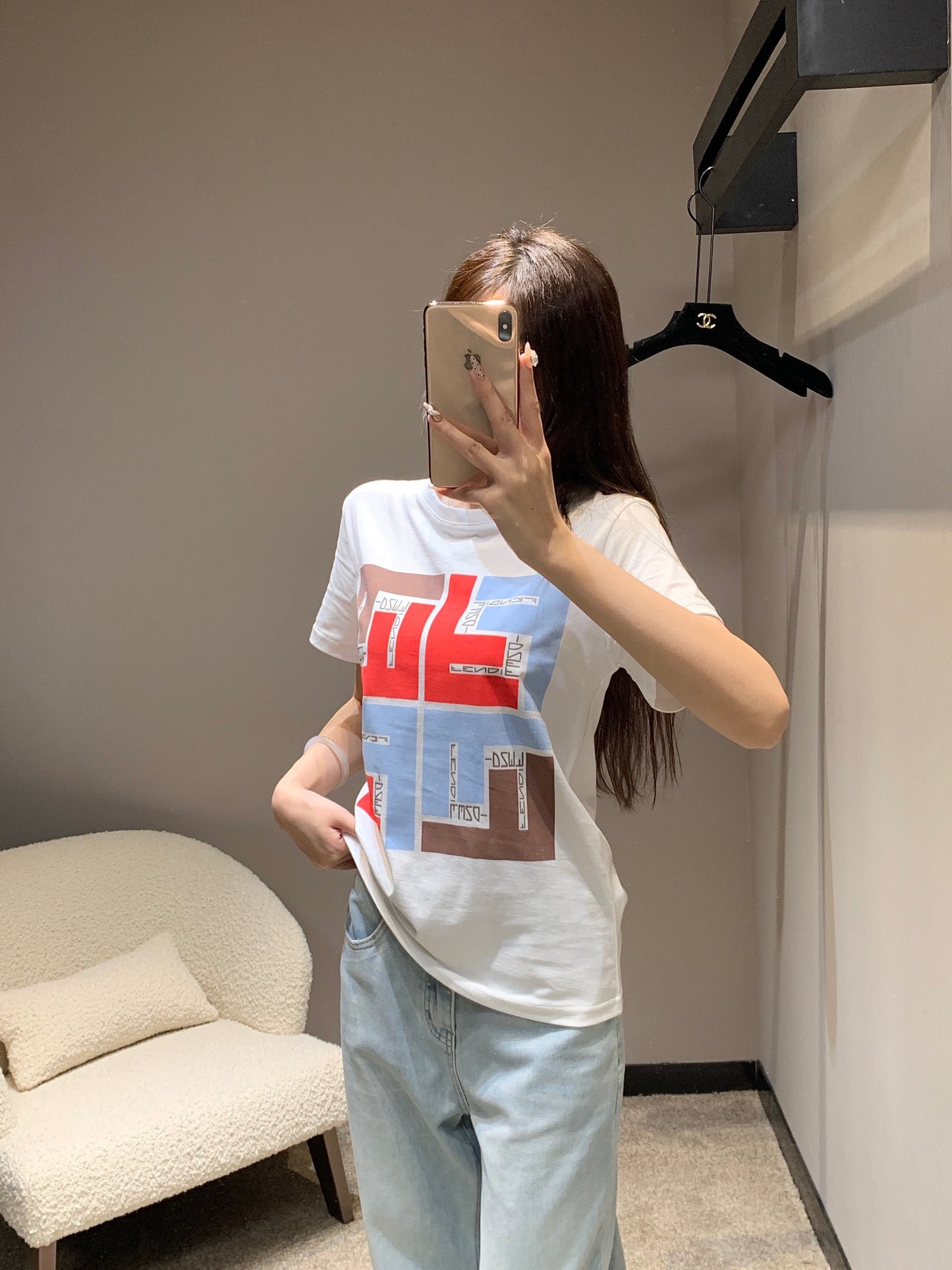 芬F家-2403 24SS春夏新款 logo字母印花短袖TEE 紅色