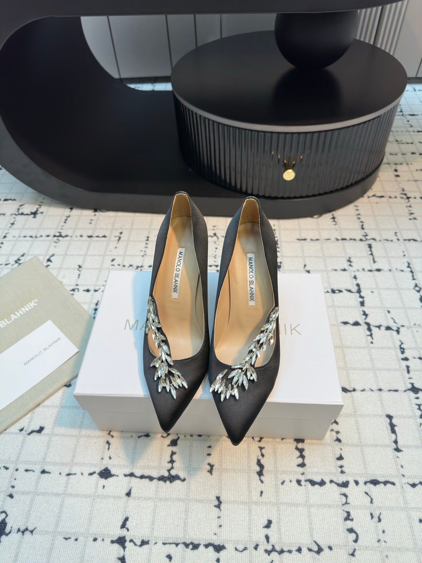Manolo Blahnik-2024 高跟鞋 黑色