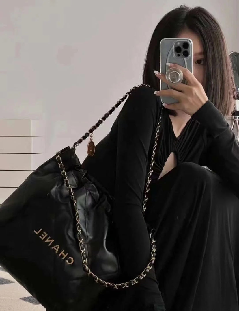 小香家-Chanel 22號手袋 黑金色中號