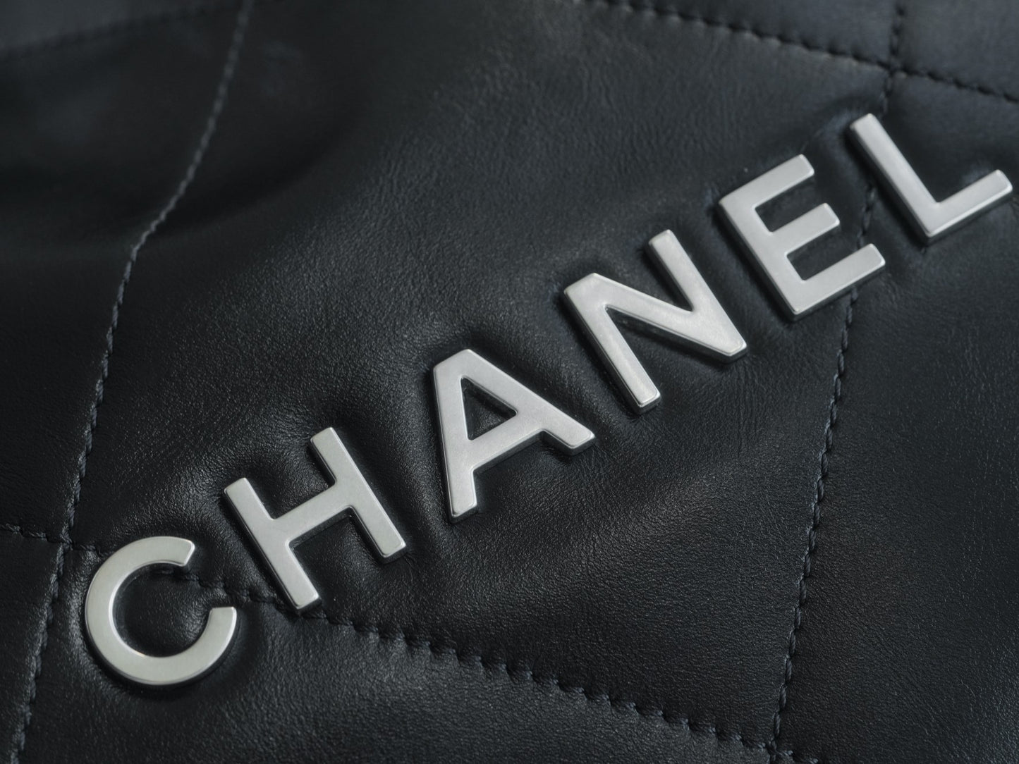 小香家-Chanel 22號手袋 黑銀色大號