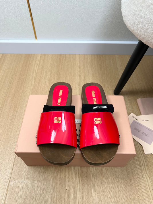 穆M家-2024木製拖鞋 紅色