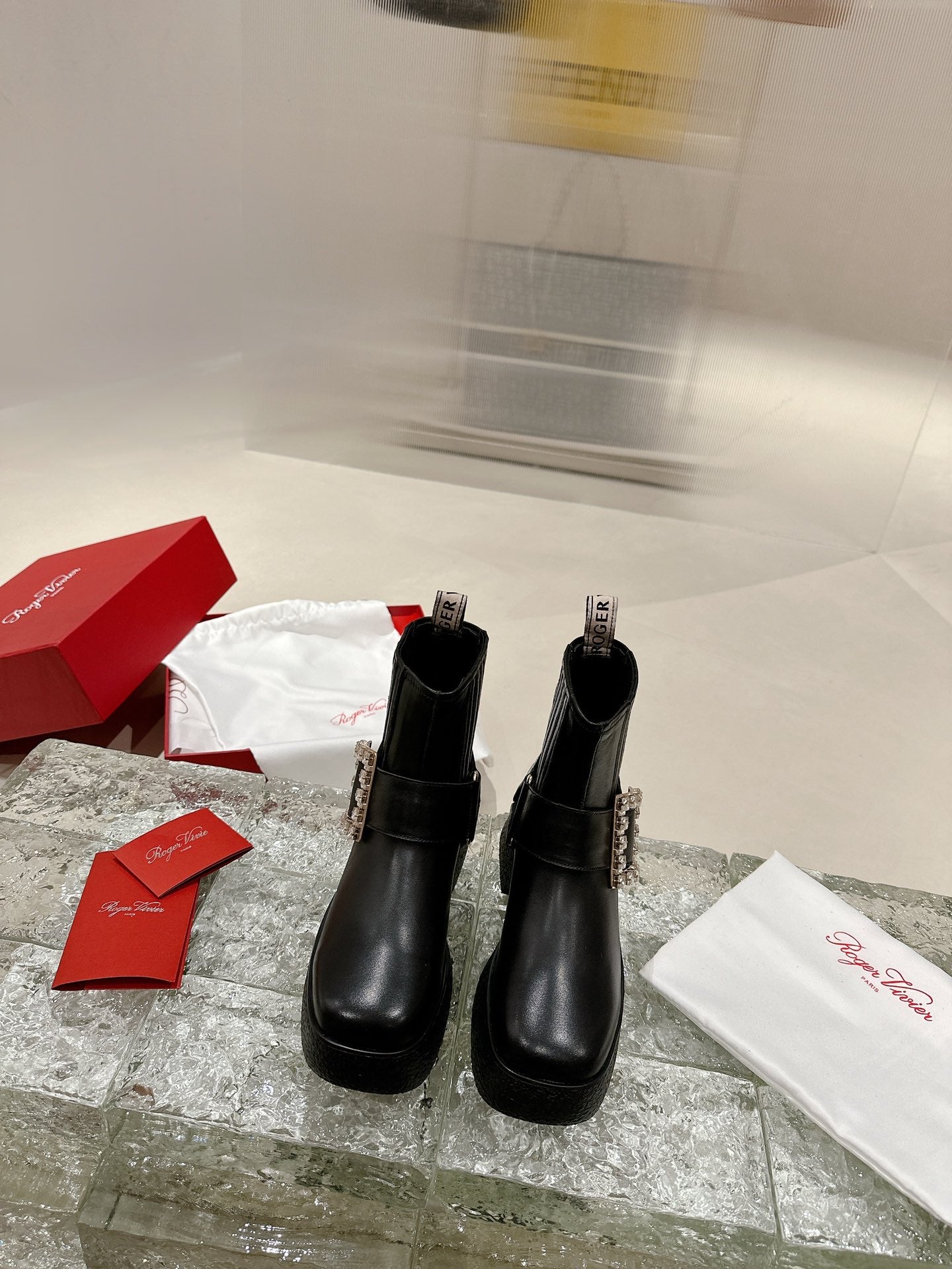 R方扣頭-2024皮革靴4.5cm 黑色