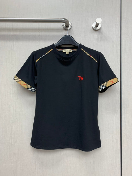 巴B家-2403 新款經典格紋拼繡字母TEE 黑色