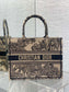 迪D家-Book Tote 2023春夏系列 老虎刺繡 杏色 中號
