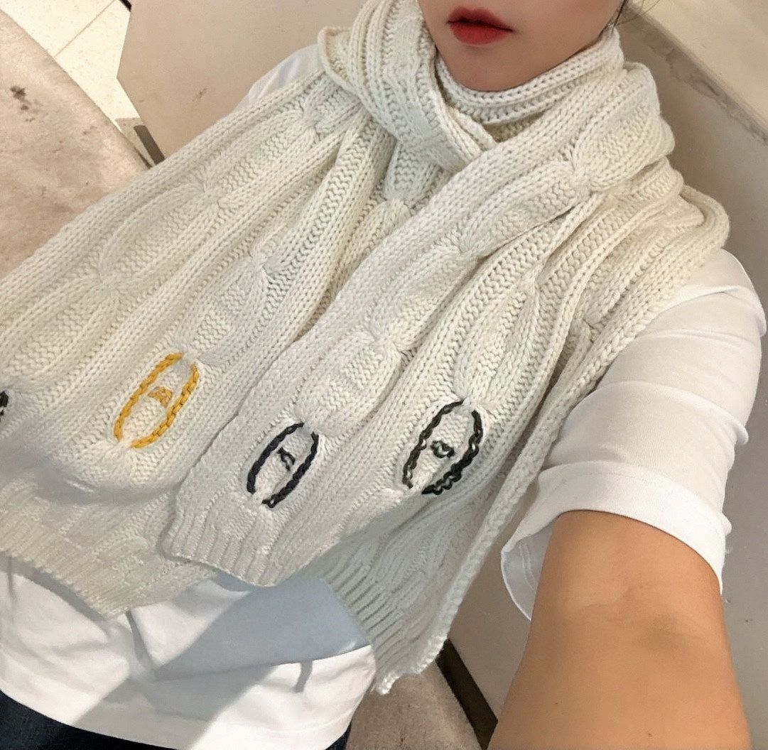 小愛款-2024針織毛線logo圍巾 白色