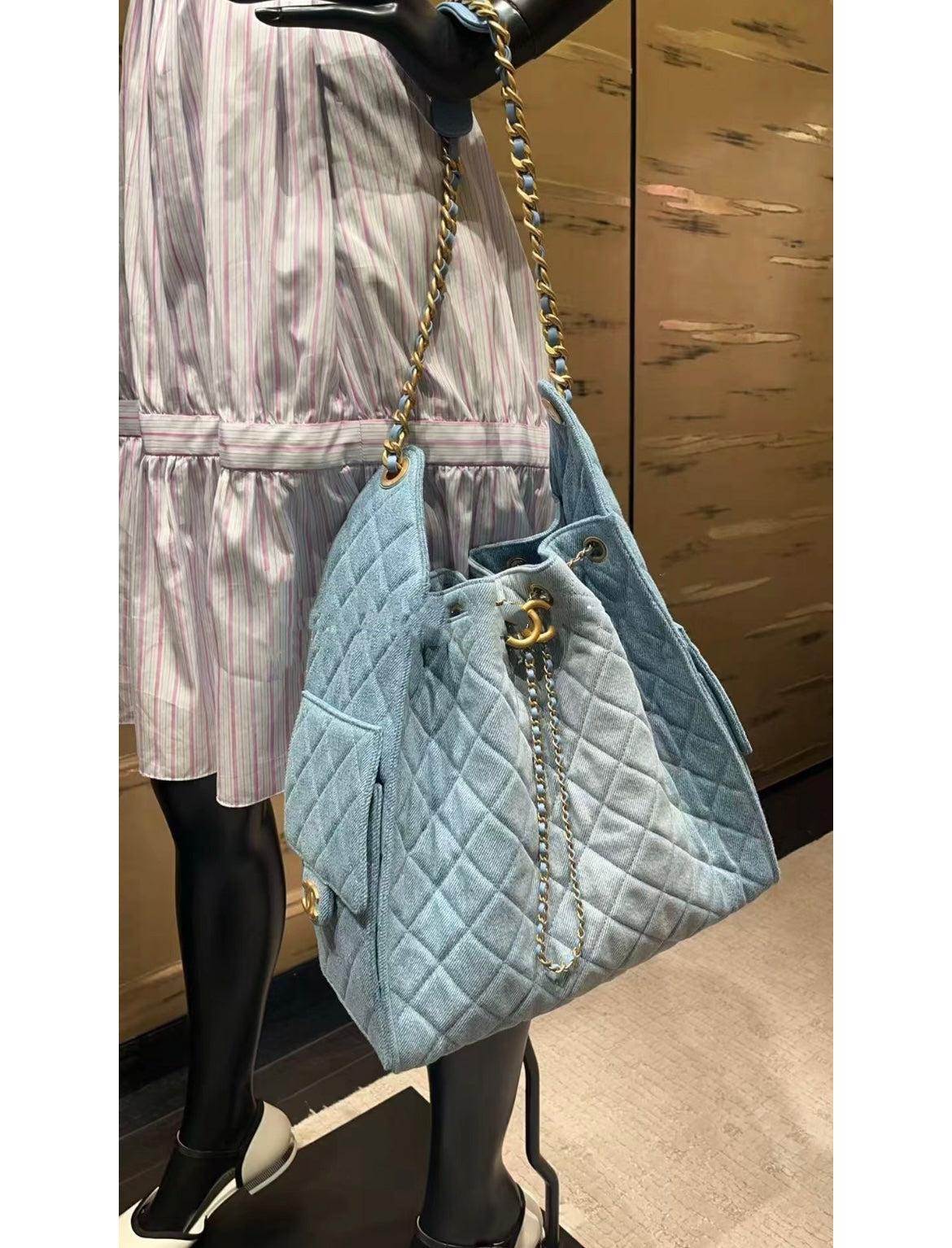 小香家-25S 25bag丹寧牛仔抽繩水桶Hobo中號 牛仔色