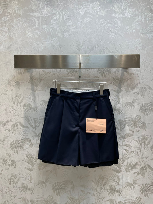 穆Ｍ家-2404 24春夏妥妥的學院風穿搭徽章刺繡章仔西裝短褲
