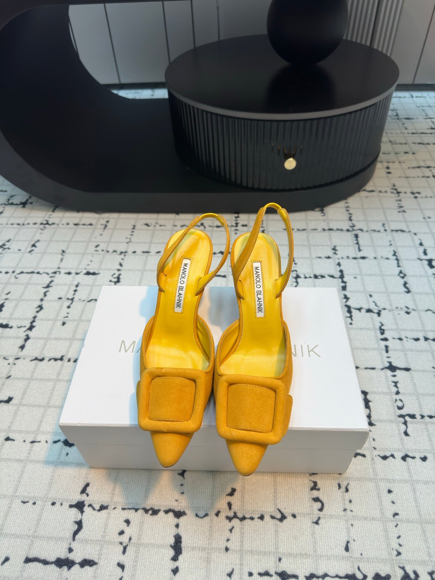 Manolo Blahnik-2024 高跟涼鞋 黃色