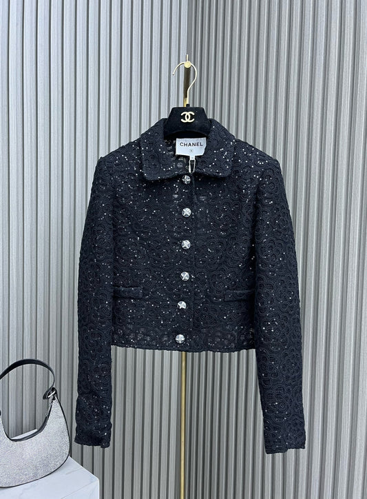 小香家-2403 24新品上架重工珠片繡花短款套裝 黑色