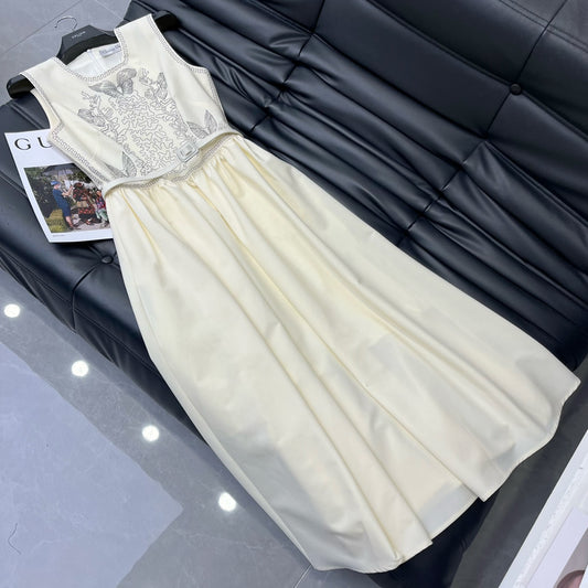 迪D家-2403 24新品上架腰帶刺繡無袖連身裙